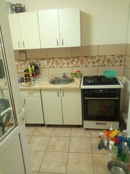 Piata Rahova -str Berzovei- Pucheni